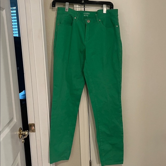 crown & ivy Denim - Crown & Ivy Vibrant Green Straight Leg Women's Jeans